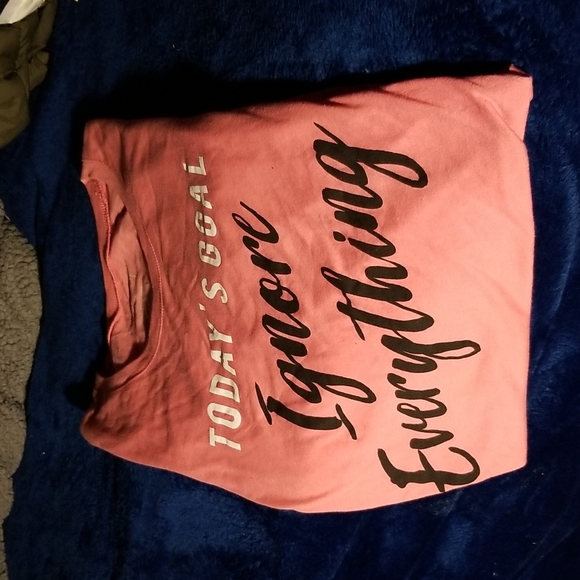 Pink short sleeve shirt - Picture 2 of 4